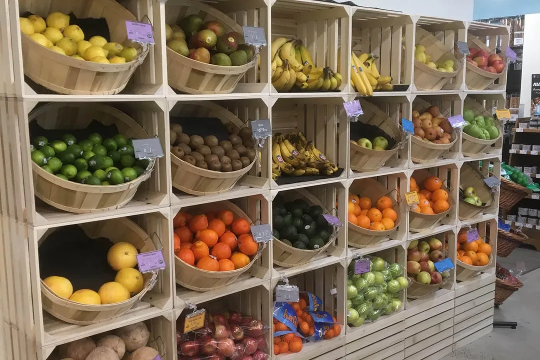 A Guide to Chicago's Food Co-ops and Buying Clubs: Alternative Grocery Shopping for Savvy Families